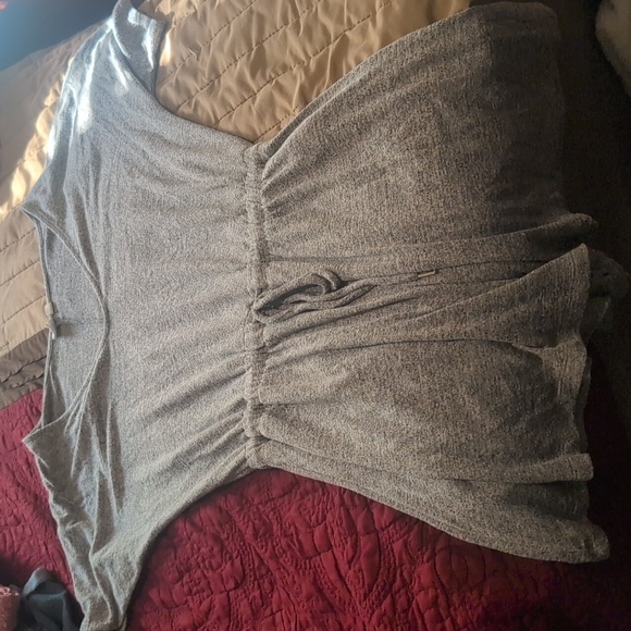 Closet Staples Not So Mystery Bundle 3 Rompers 3 Shorts 1 Jeans 1 Dress & More - Picture 4 of 7